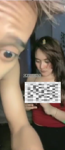 Poster Ubur Ubur Ikan Lele Mbak Baby Minta Diiclik Lee